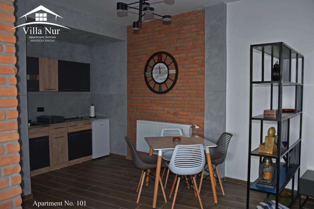 Mavrovi Anovi Villa Nur - Lake View Apartaments מראה חיצוני תמונה